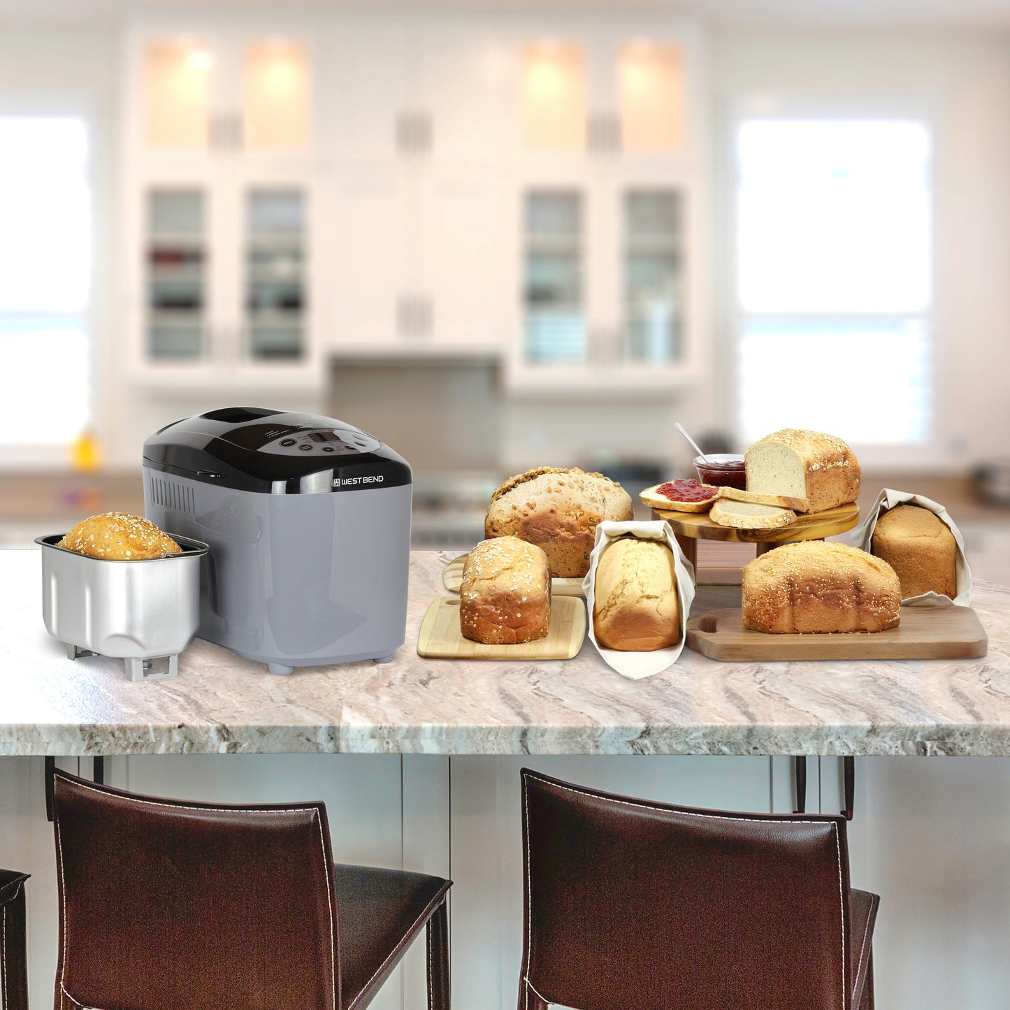 West Bend Hi-Rise Bread Maker mit 12 voreingestellten digitalen Steuerungen