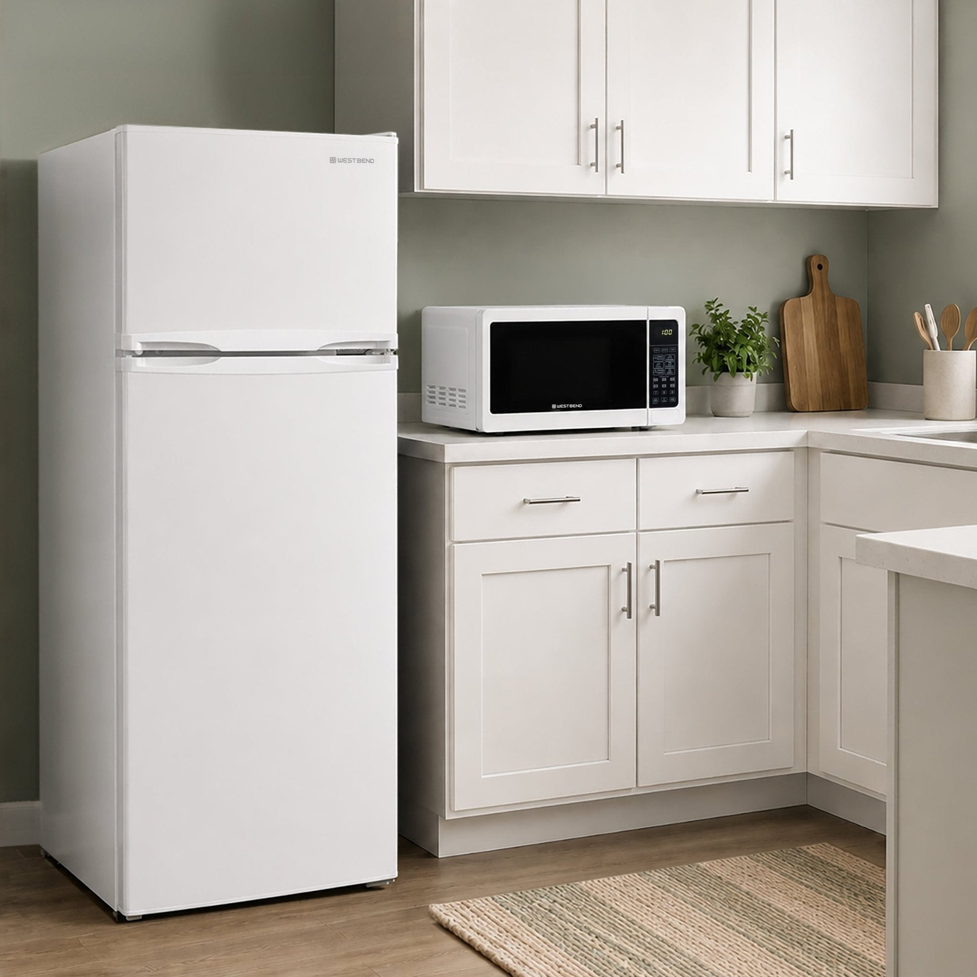 West Bend 7.5 cu. ft. Wohnung Größe Kühlschrank