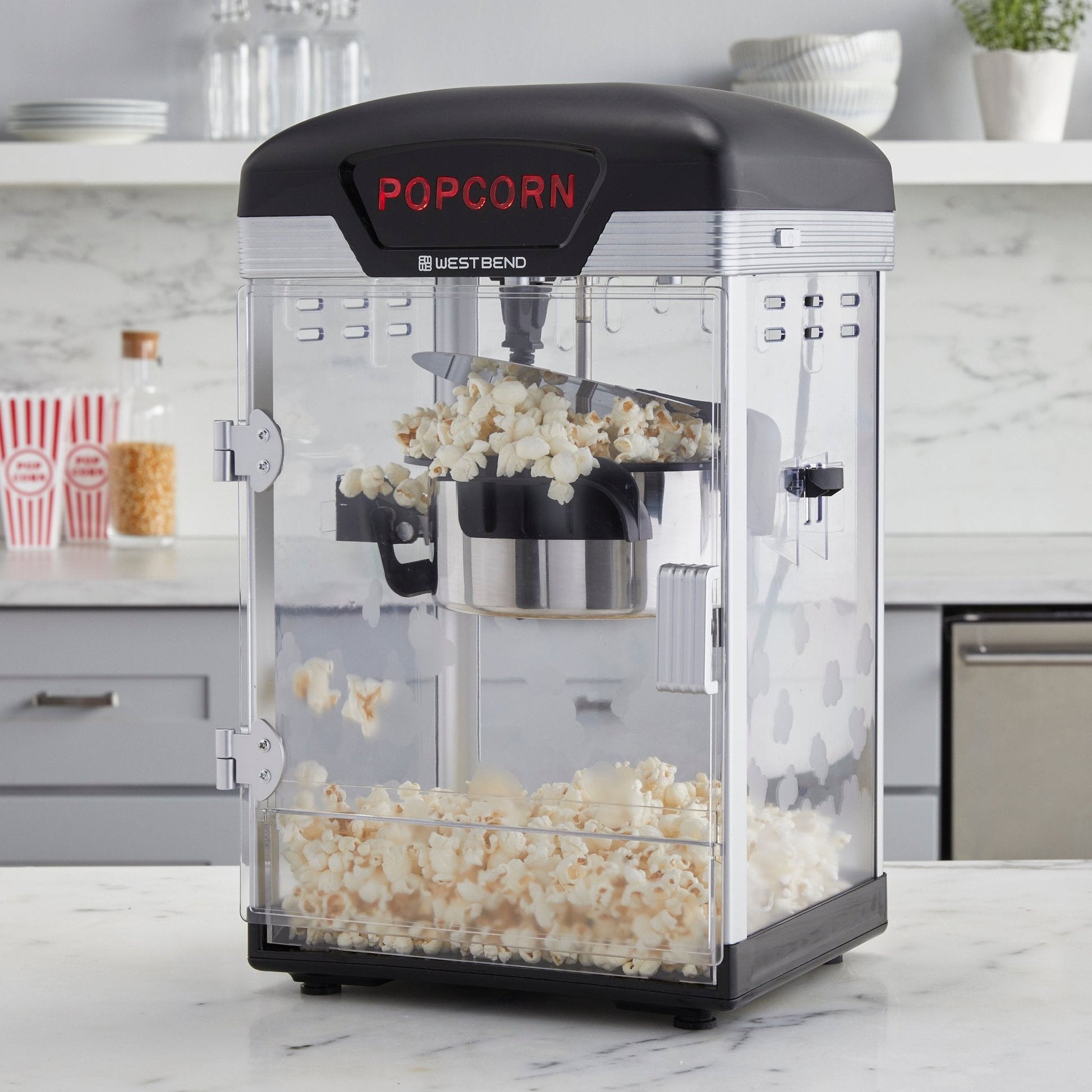 West Bend Theater Crazy 4 Qt. Popcorn Maschine mit Taschen